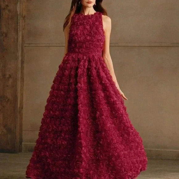 Red Elegant Women's Rose Floral Embellished Sleeveless Woven Formal Dress - Picture 4 of 6